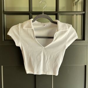 White, short sleeve, v neck, collar